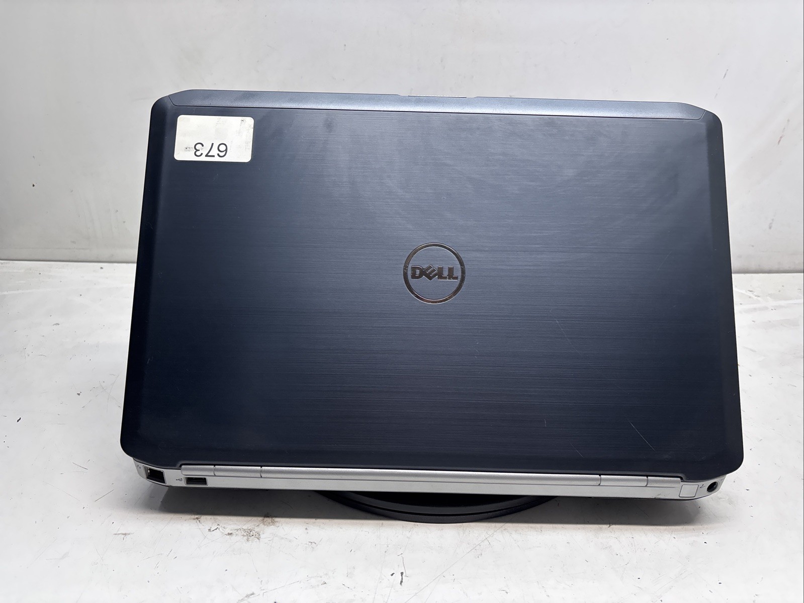 Dell Latitude E5520 Intel i3-2330M 2.2GHz 4 GB NO HDD