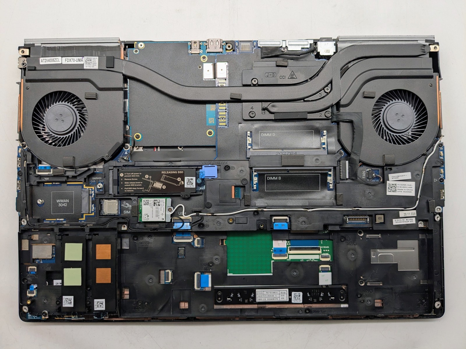 Dell Precision 7750 17″ FHD I7-10850H Motherboard Palmrest *READ*