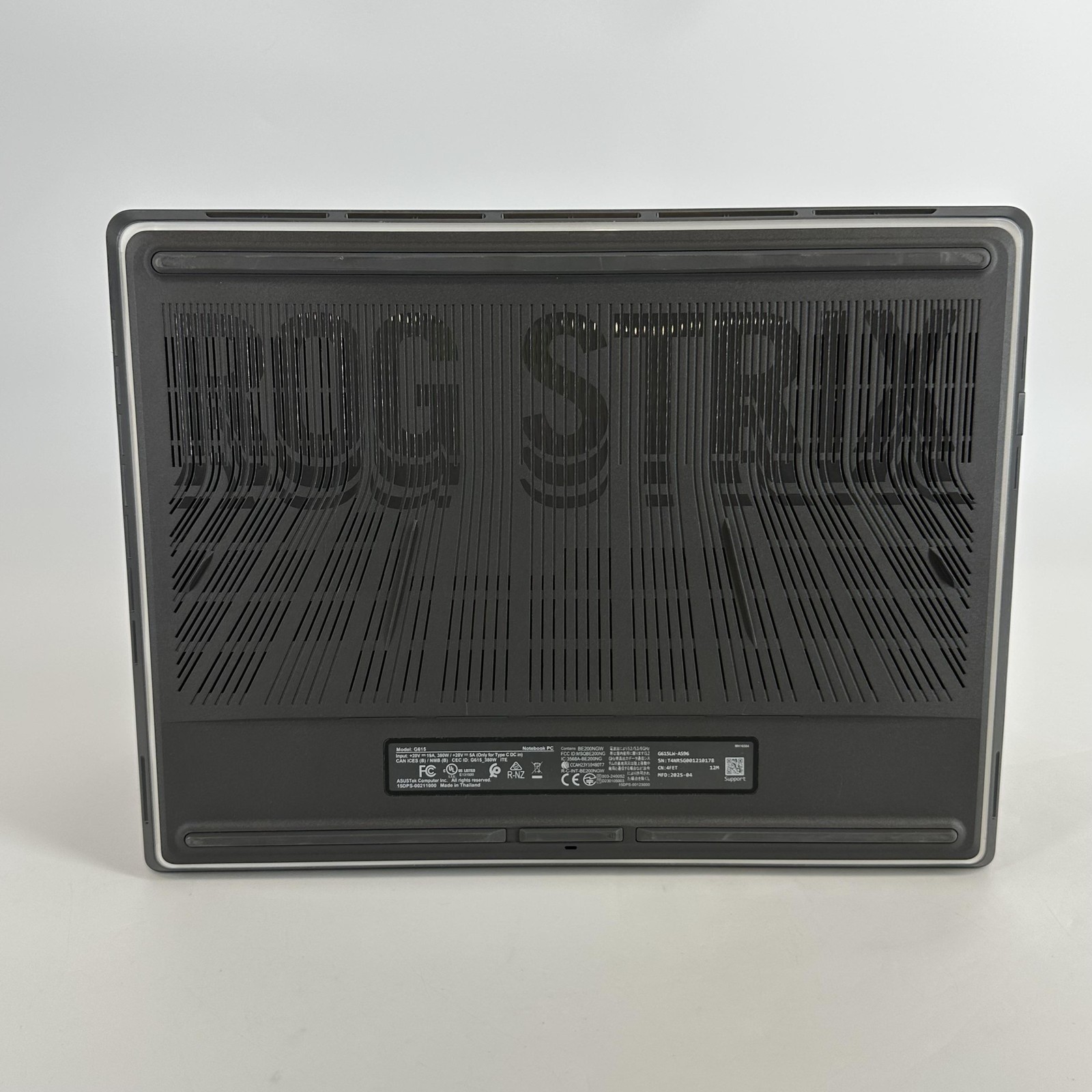 Asus ROG Strix G16 G615 QHD+ 2.7 GHz Ultra 9 275HX 32GB 1TB SSD NVIDIA RTX 5080