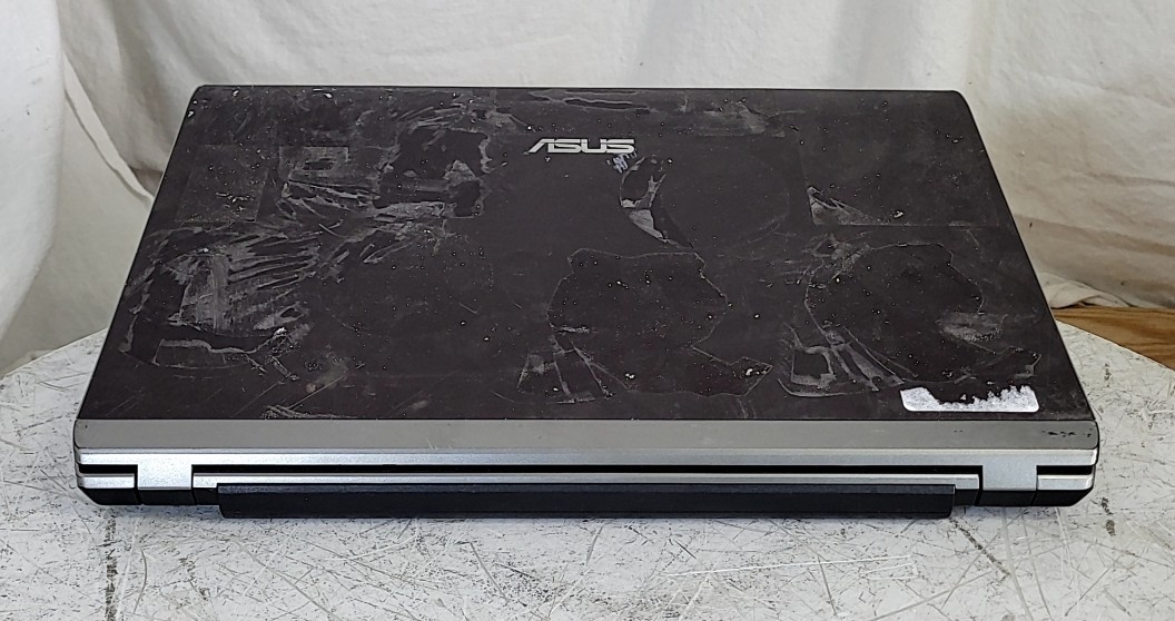 ASUS U52F Laptop Core I3 M 380 4GB 640GB SEE NOTES