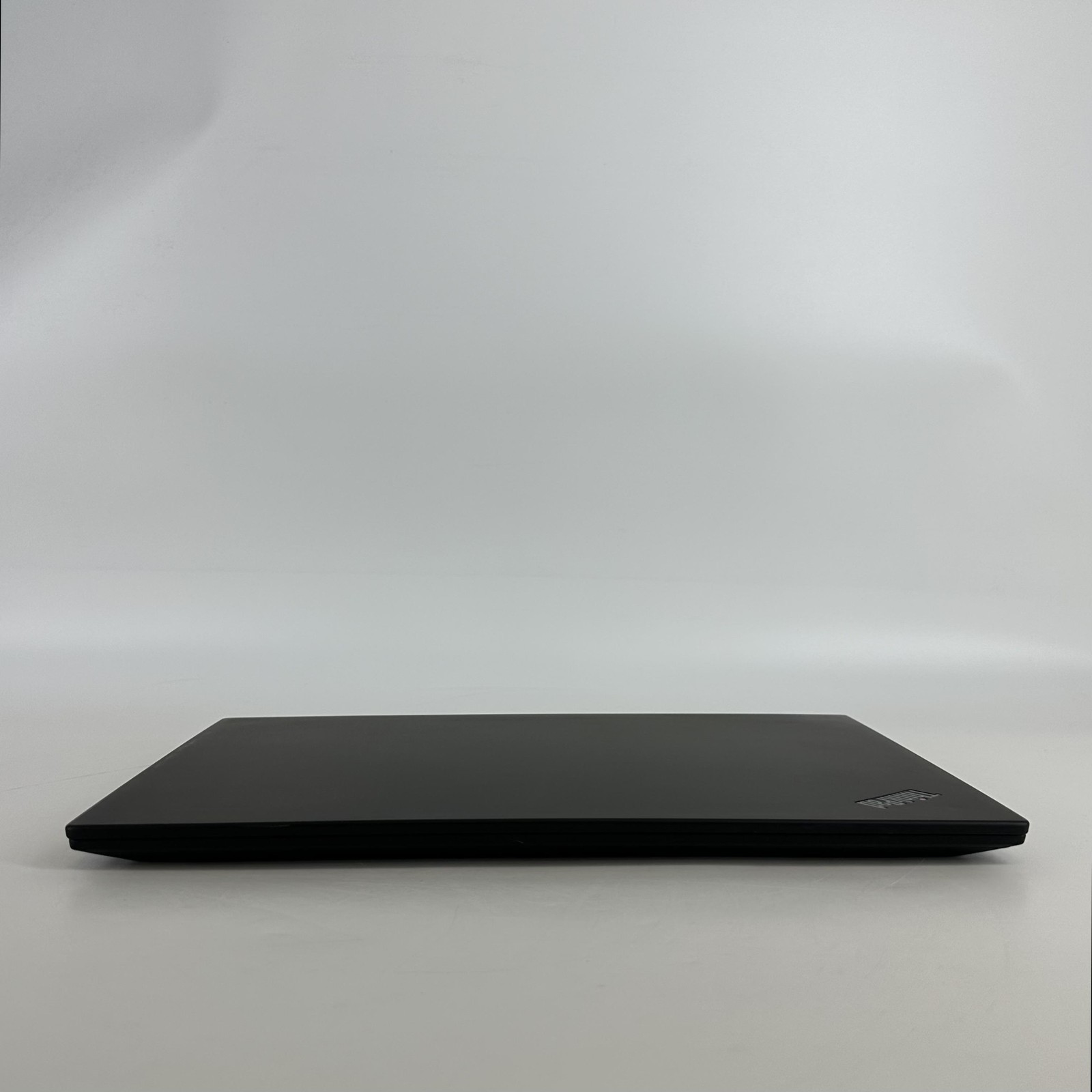 Lenovo ThinkPad P1 Gen 3 15 FHD i9-10885H 2.40GHz 16GB 512GB Quadro T2000 Max-Q