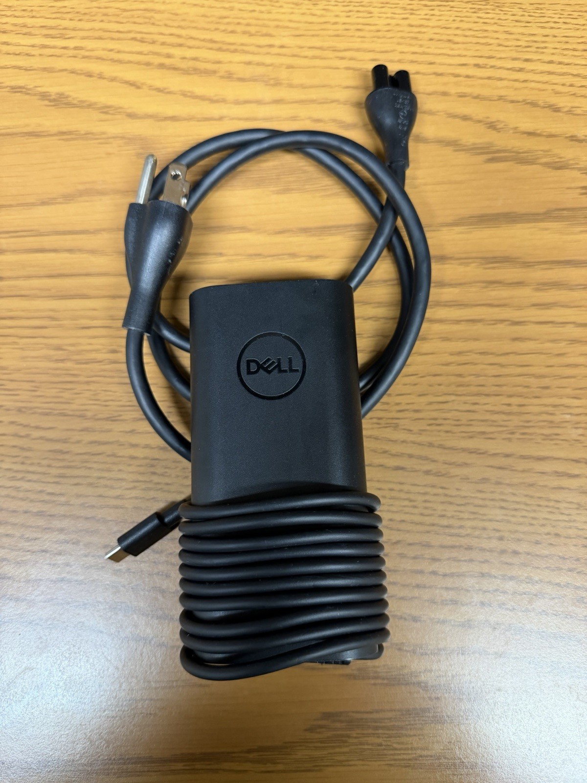 Dell 16 (XPS 16) Premium, 4K OLED Touch, Ultra 7 255H 32GB 1TB RTX 5050