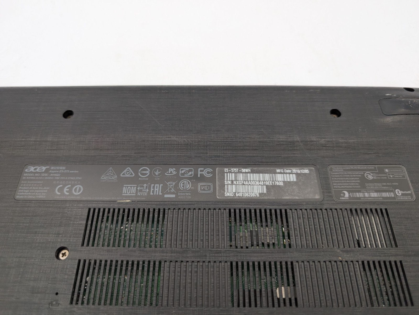 Acer Aspire E15 E5-575T-58WH 15.6″ Laptop i5-7200U No SSD Boots to BIOS Parts