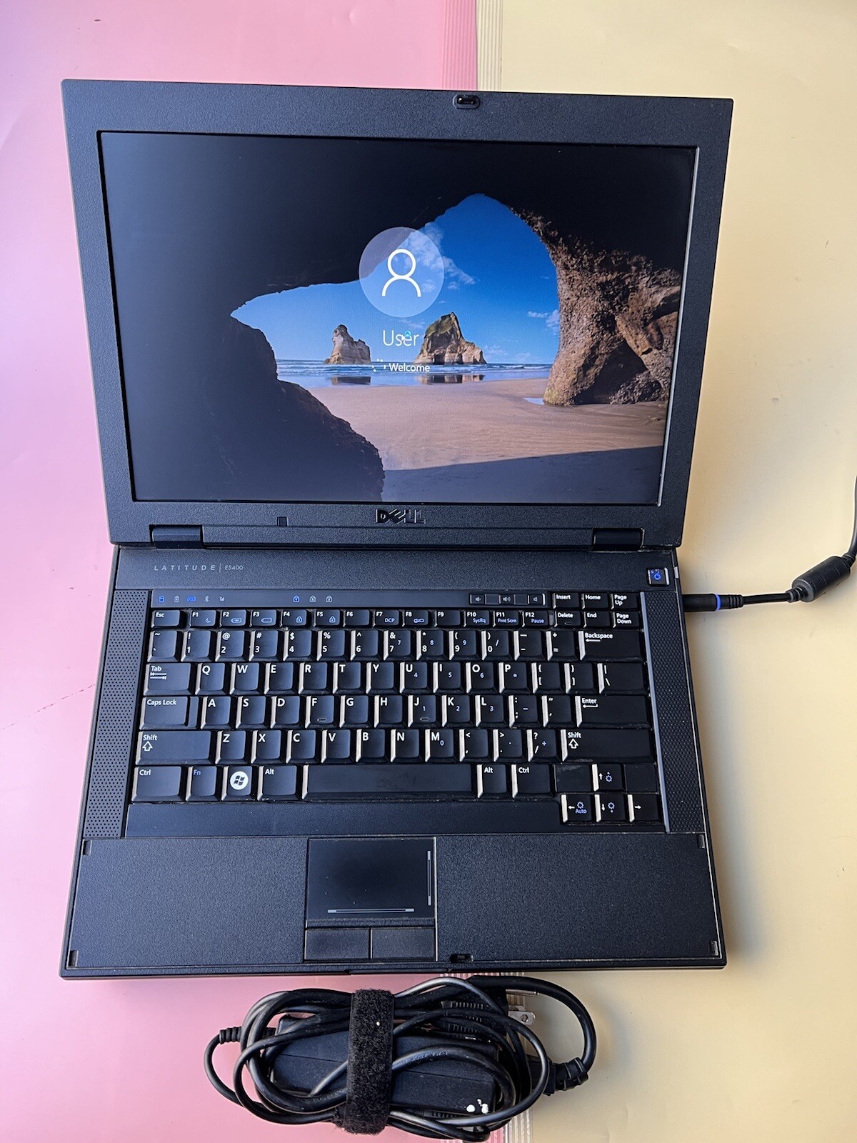 Dell Latitude E5400 14″ Intel Core 2 Duo 2.00GHz 4GB RAM 160GB HDD Phone port