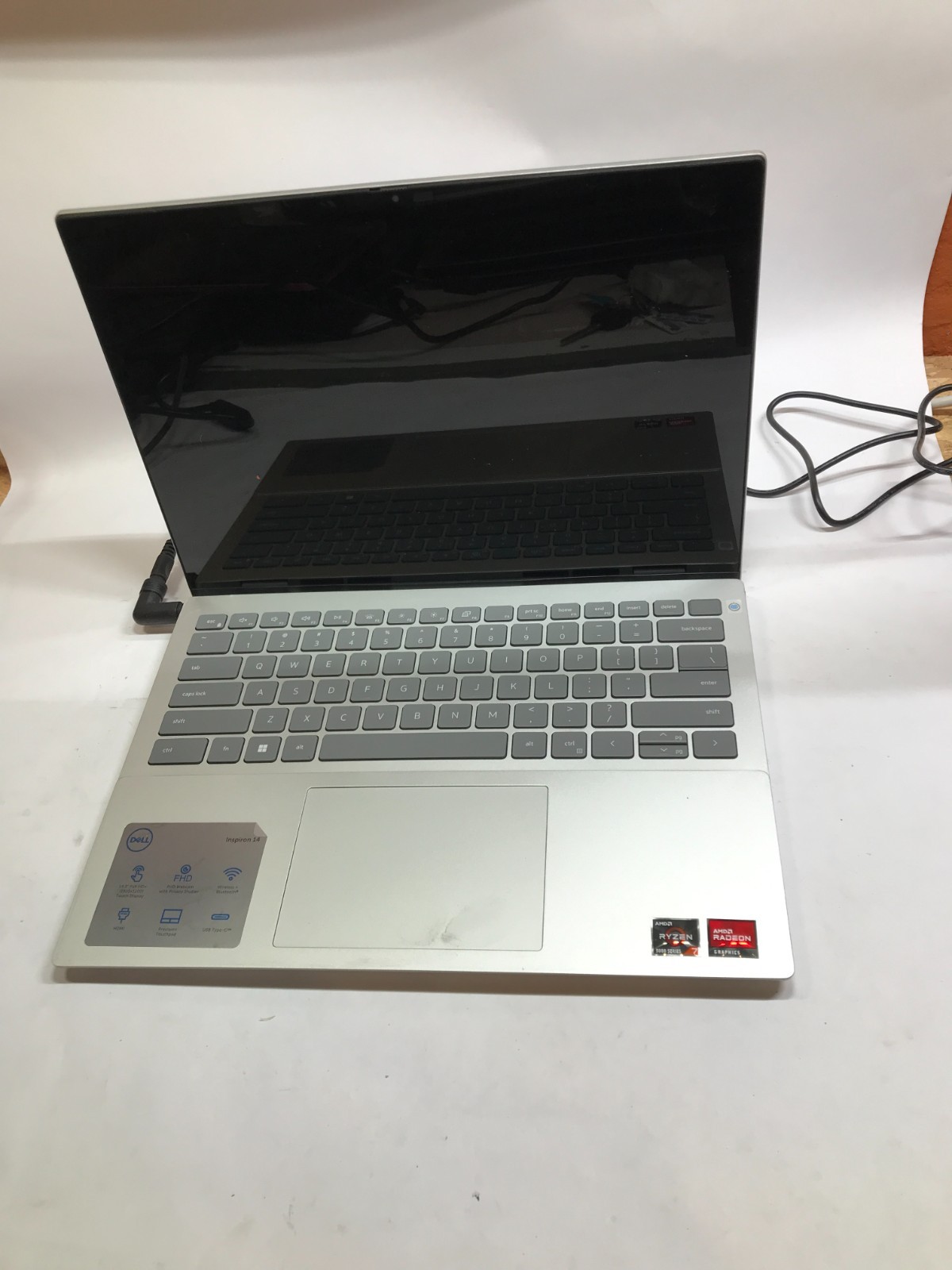 Dell Inspiron 14 5425 14″ AMD Ryzen 7 5000 Series NO RAM NO SSD/OS For Parts