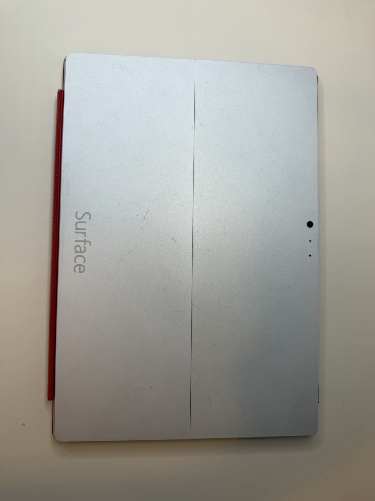 Microsoft Surface Pro 3 13.5″ Touch i3-4020Y 1.50GHz 4GB RAM 64GB SSD W/Keyboard