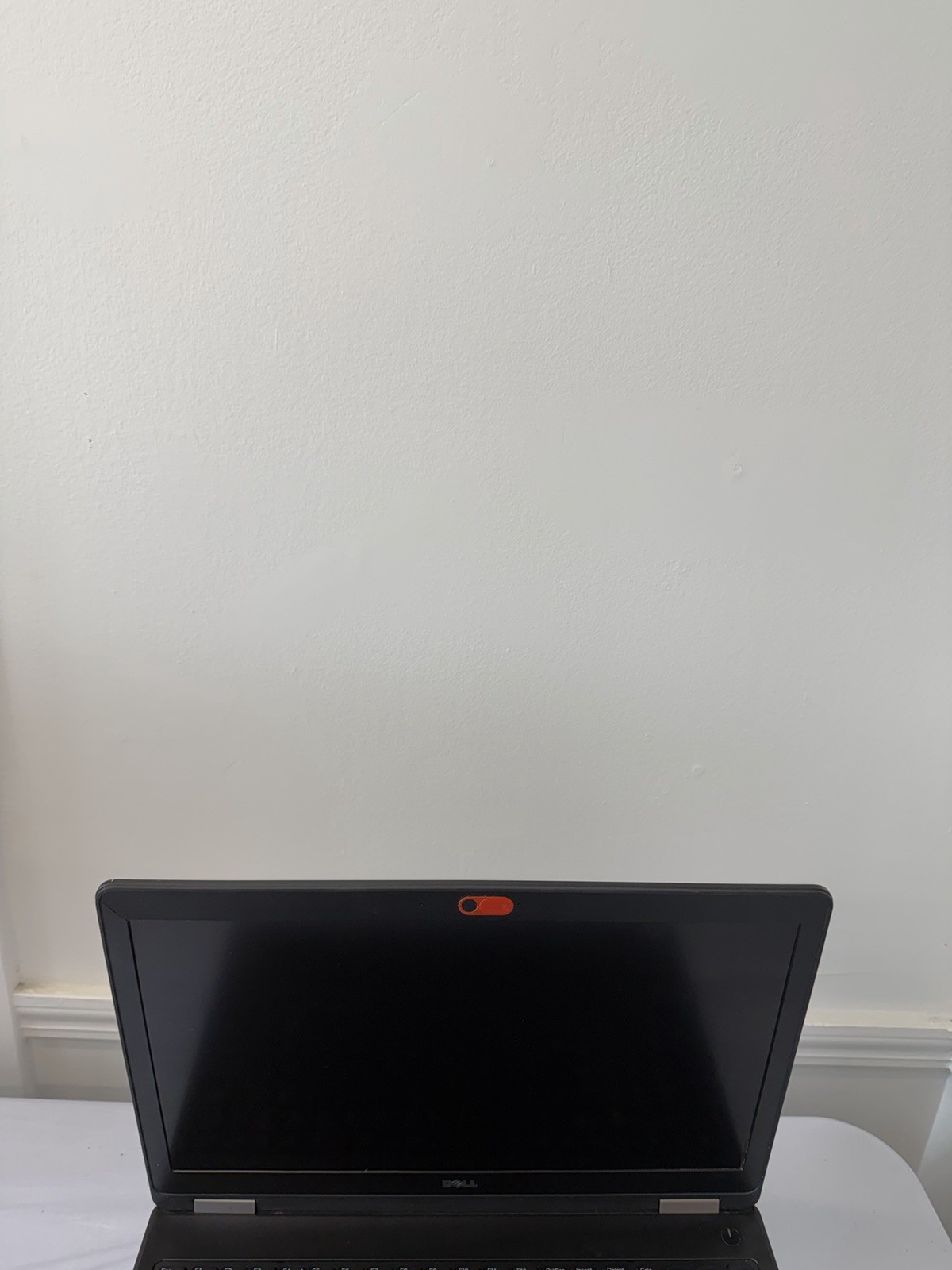 Dell Latitude E5570 Laptop – Intel i5 – No RAM – Read Des