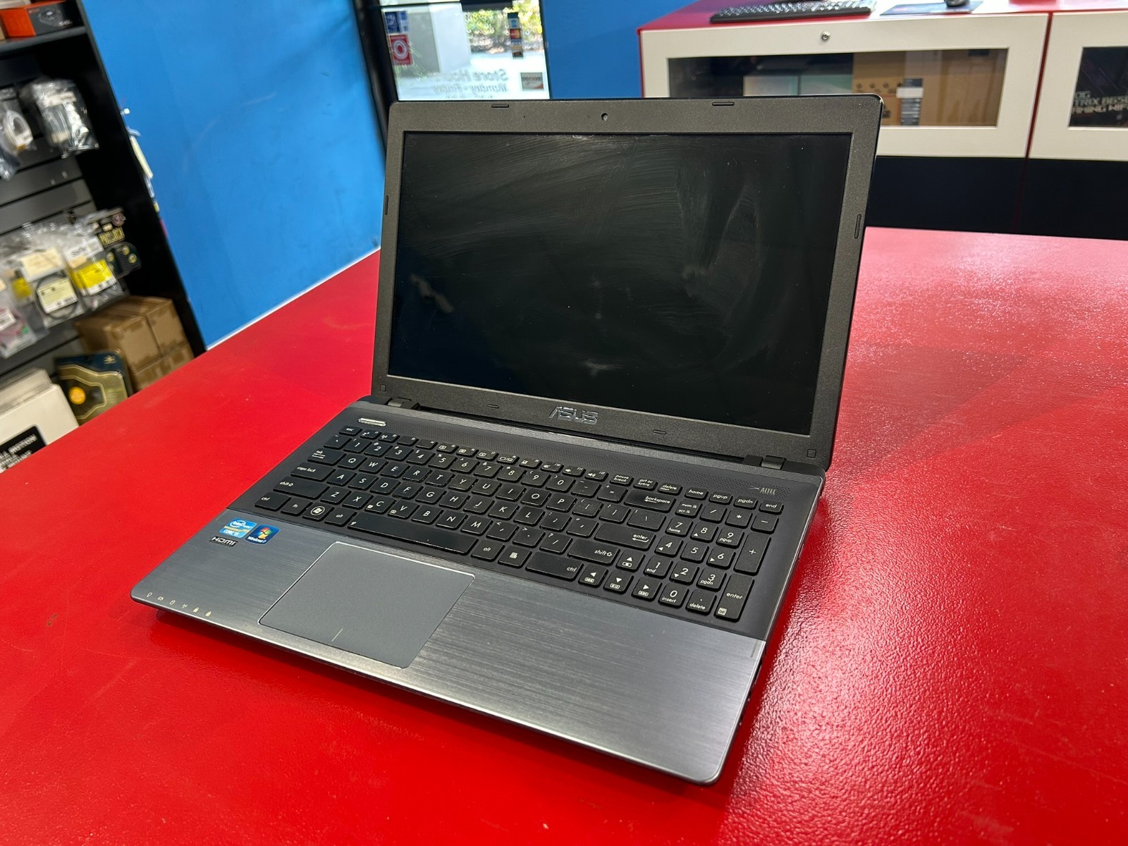 “ASUS VivoBook 15 X512 Ryzen / Core i3 Laptop – No Battery – FOR PARTS / REPAIR