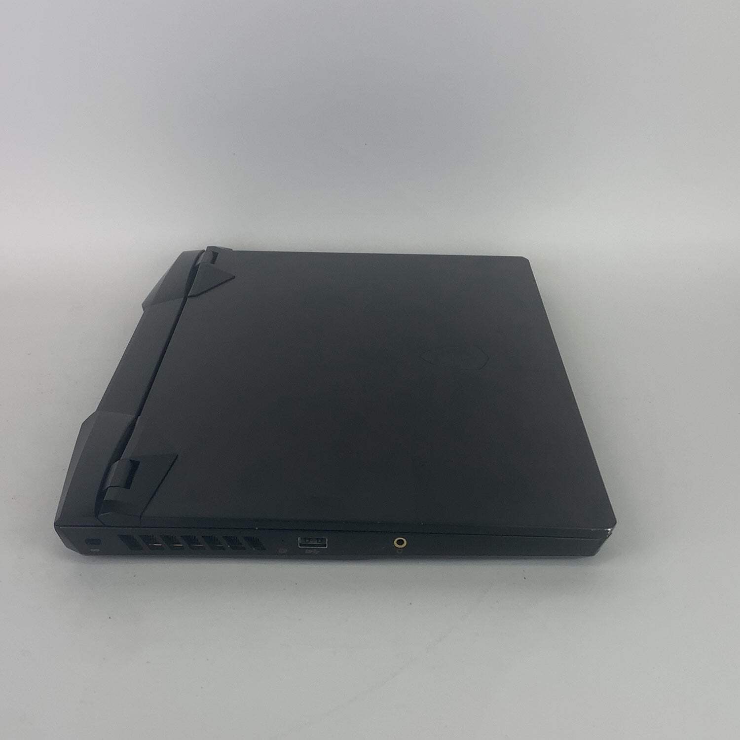 Broken MSI Leopard GP66 15.6″ i7-11800H 2.3GHz 20GB RAM 512GB SSD RTX 3080 READ