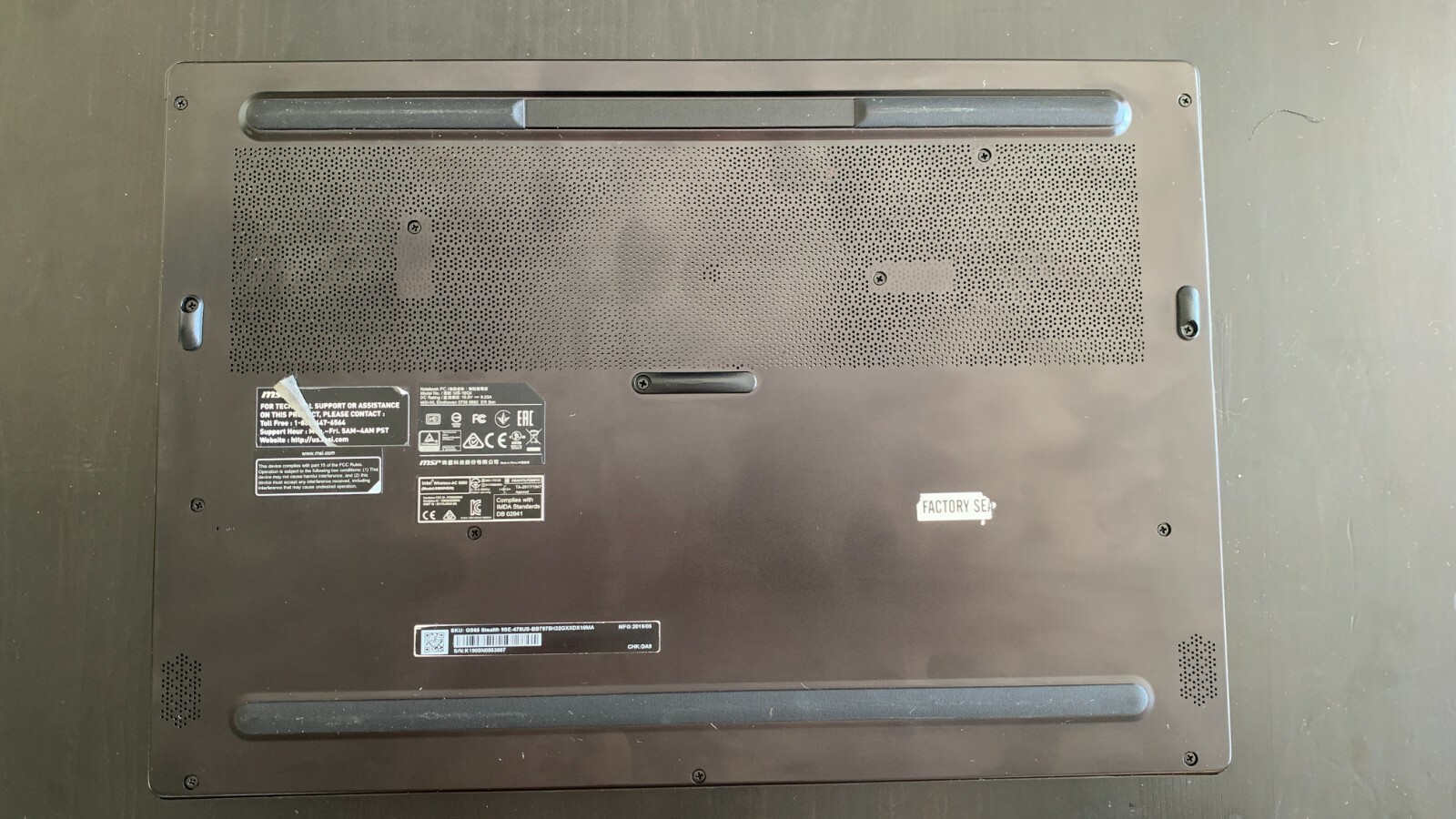 MSI GS65 Stealth 9se 15.6 inch 240HZ (512GB, Intel Core i7 9th Gen., 2.60GHz