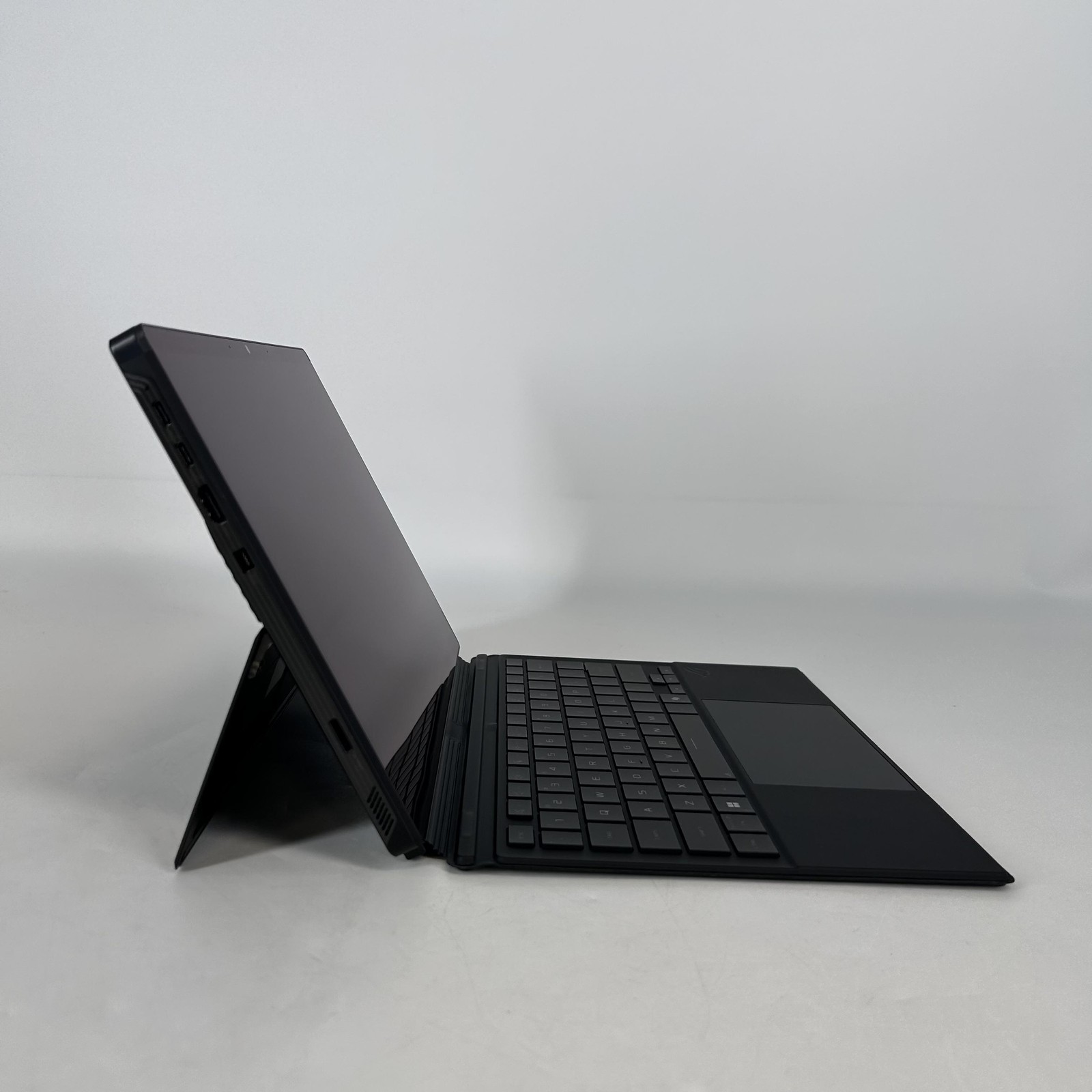 Asus ROG Flow Z13 GZ302 QHD+ TOUCH 3.2 GHz RYZEN AI MAX 390 32GB 1TB SSD