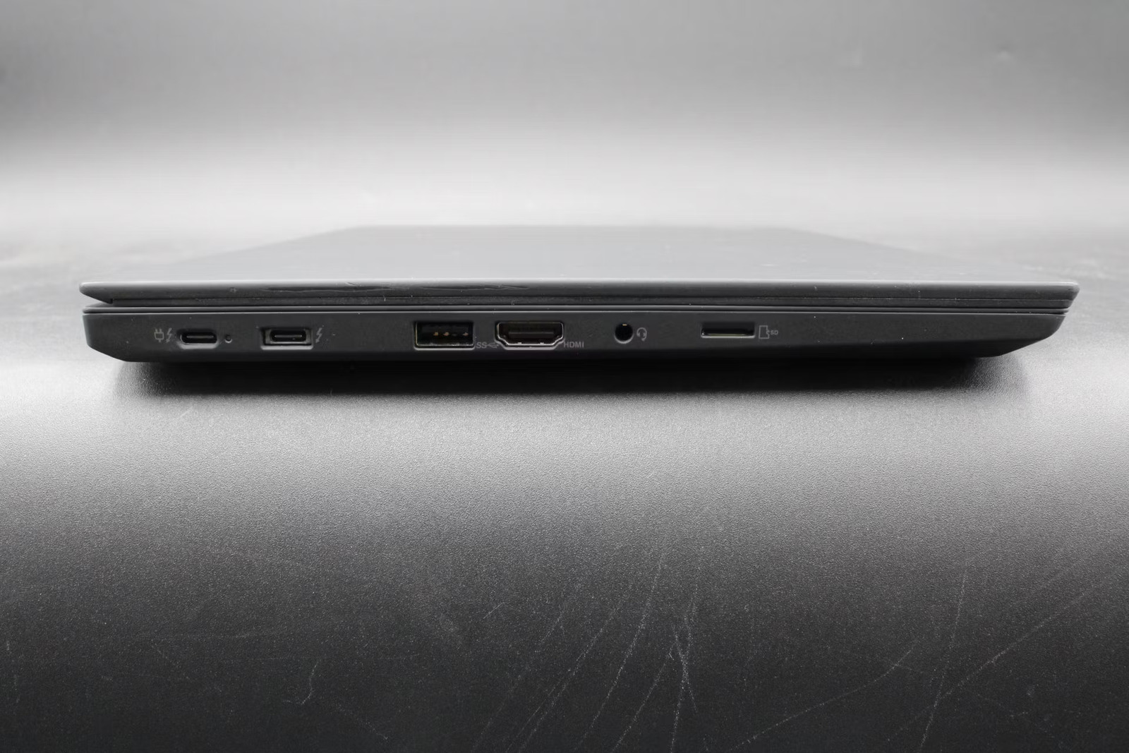 Lenovo ThinkPad P14s Gen 2i Used 14″ (i7-1185G7-16GB-512 GB NVMe)