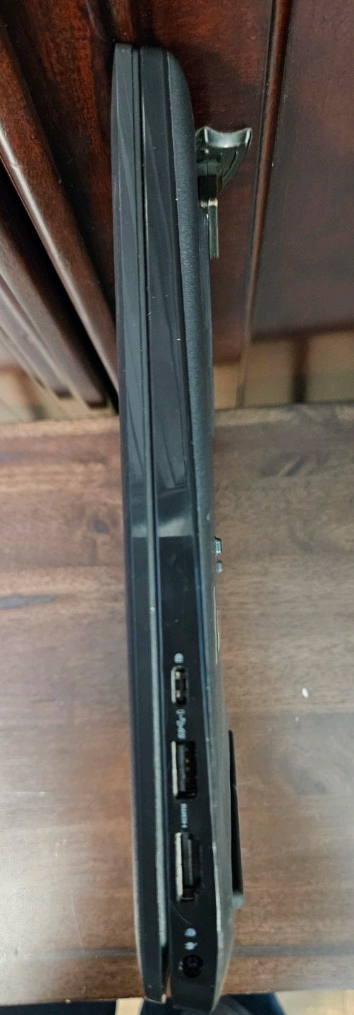DELL LATITUDE 3430 i7-1255U@1.70GHz 16GB RAM 256GB NVMe WIN 11 – LOCAL ACCOUNT