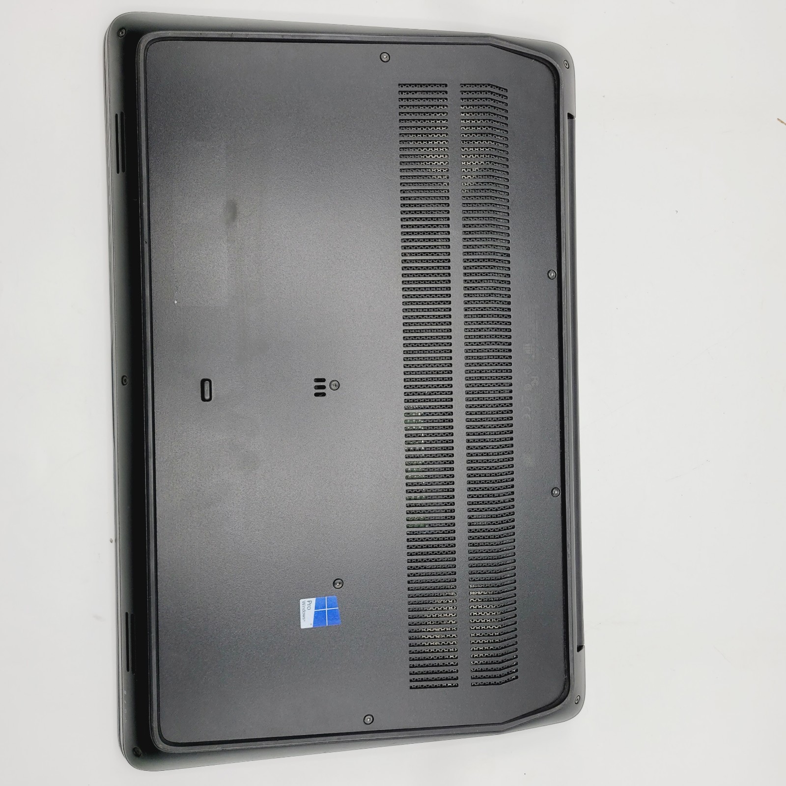 HP ZBOOK 17 G3 Xeon E3 16GB RAM No HDD 17″ FOR PARTS