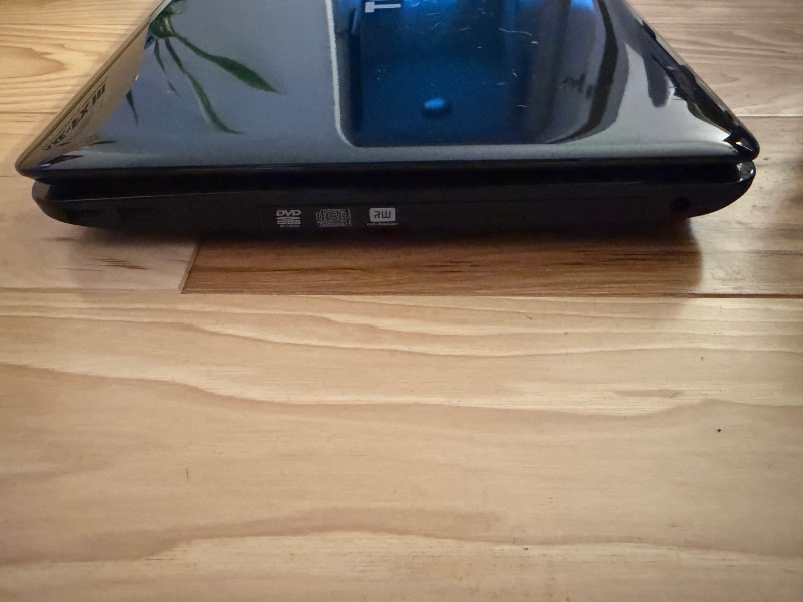 Toshiba satellite laptop L655D-S5050 FOR PARTS ONLY!