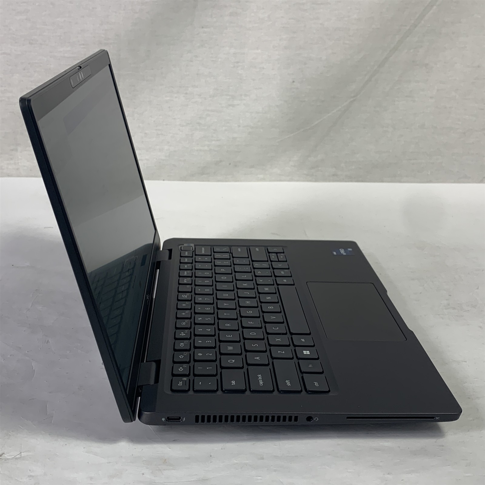 Dell Latitude 7330 13.3″ Laptop i7-1265U 1.8GHz 16GB 512GB NVMe SSD – Win 11