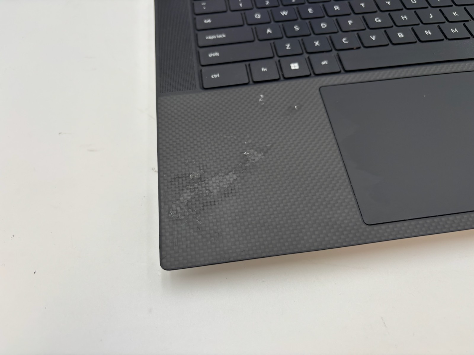 Dell XPS 15 9510 15.6″ 1 TB SSD 64 GB RAM i7-11800H RTX 3050 Windows 11 Pro