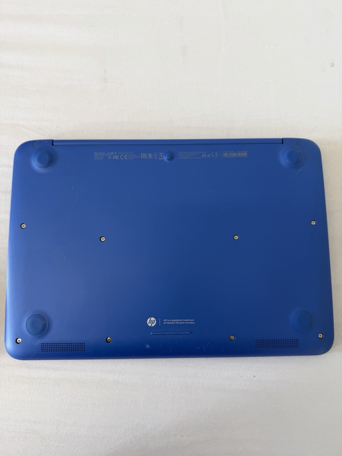 HP Stream 13-C002dx Laptop – Intel Celeron N2840 – RAM 2GB – Read Description
