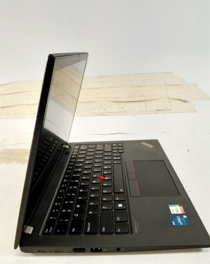 Lenovo ThinkPad T14s Gen 3 Intel i5-1250P 16GB RAM 512GB SSD – VERY GOOD