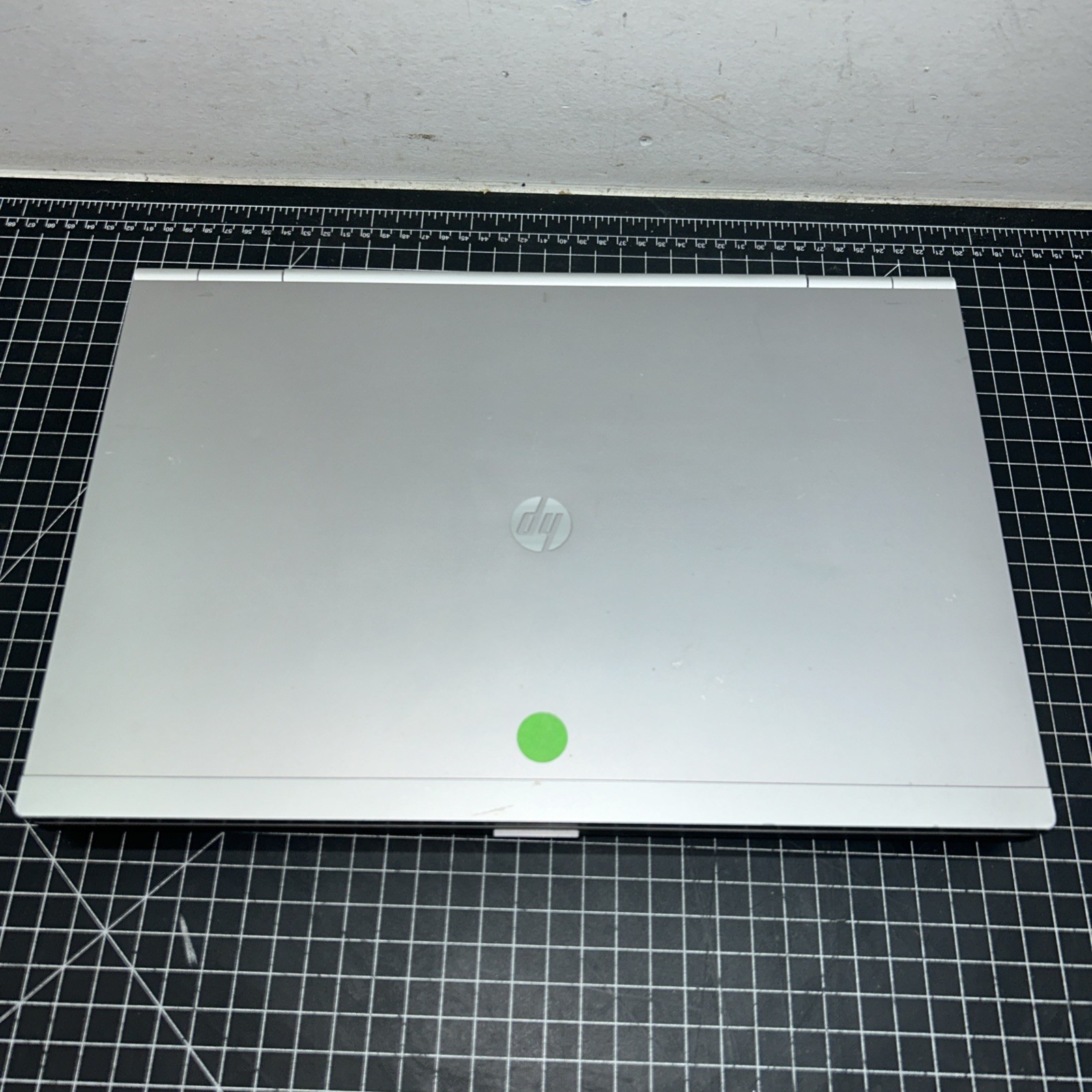 **PARTS/REPAIR**HP Elitebook 8570P Laptop with Power Cord