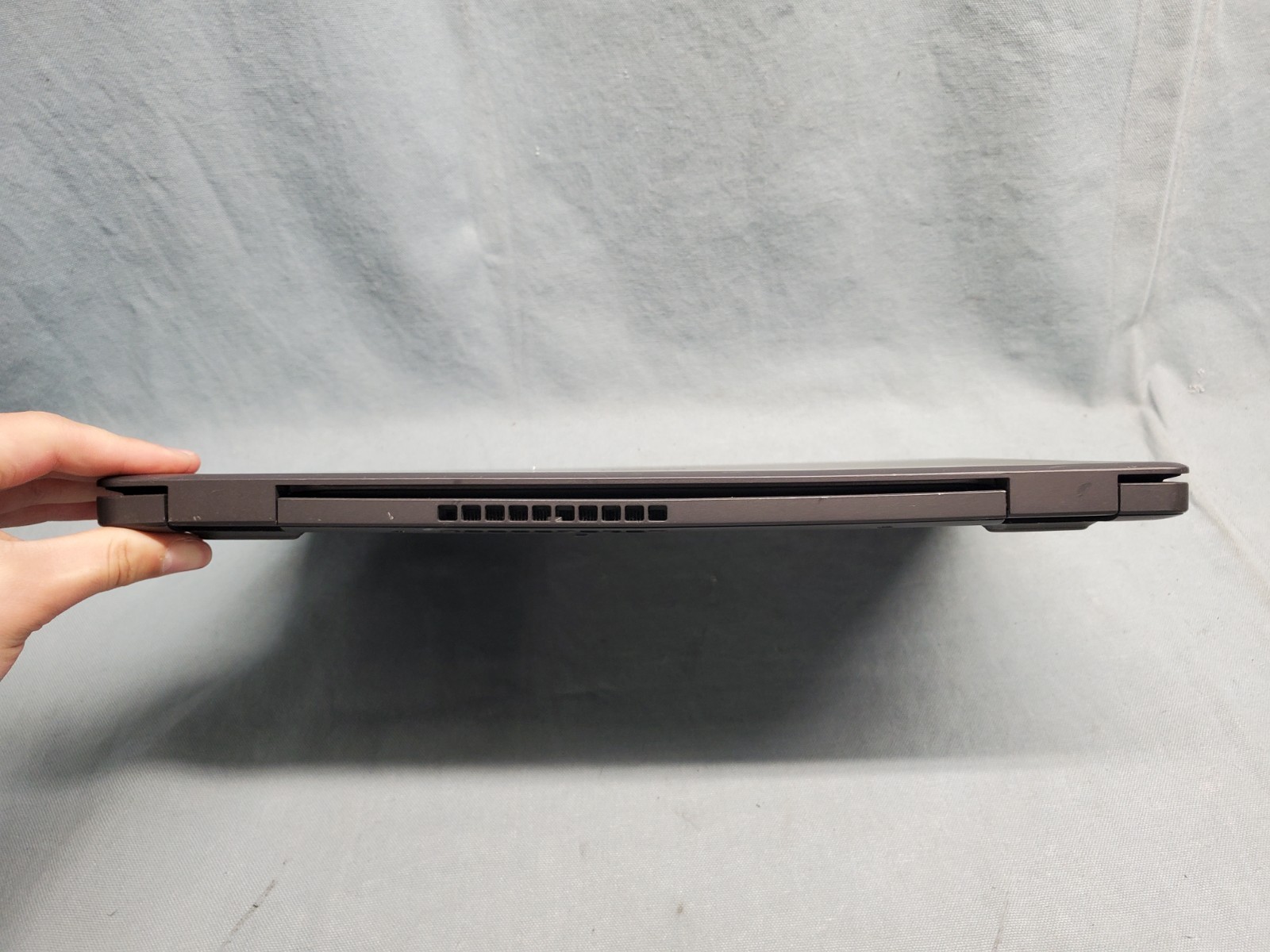 Dell Inspiron 15 3501 i5 1135G7 2.40GHz/NO RAM/ NO SSD *Parts* #2810