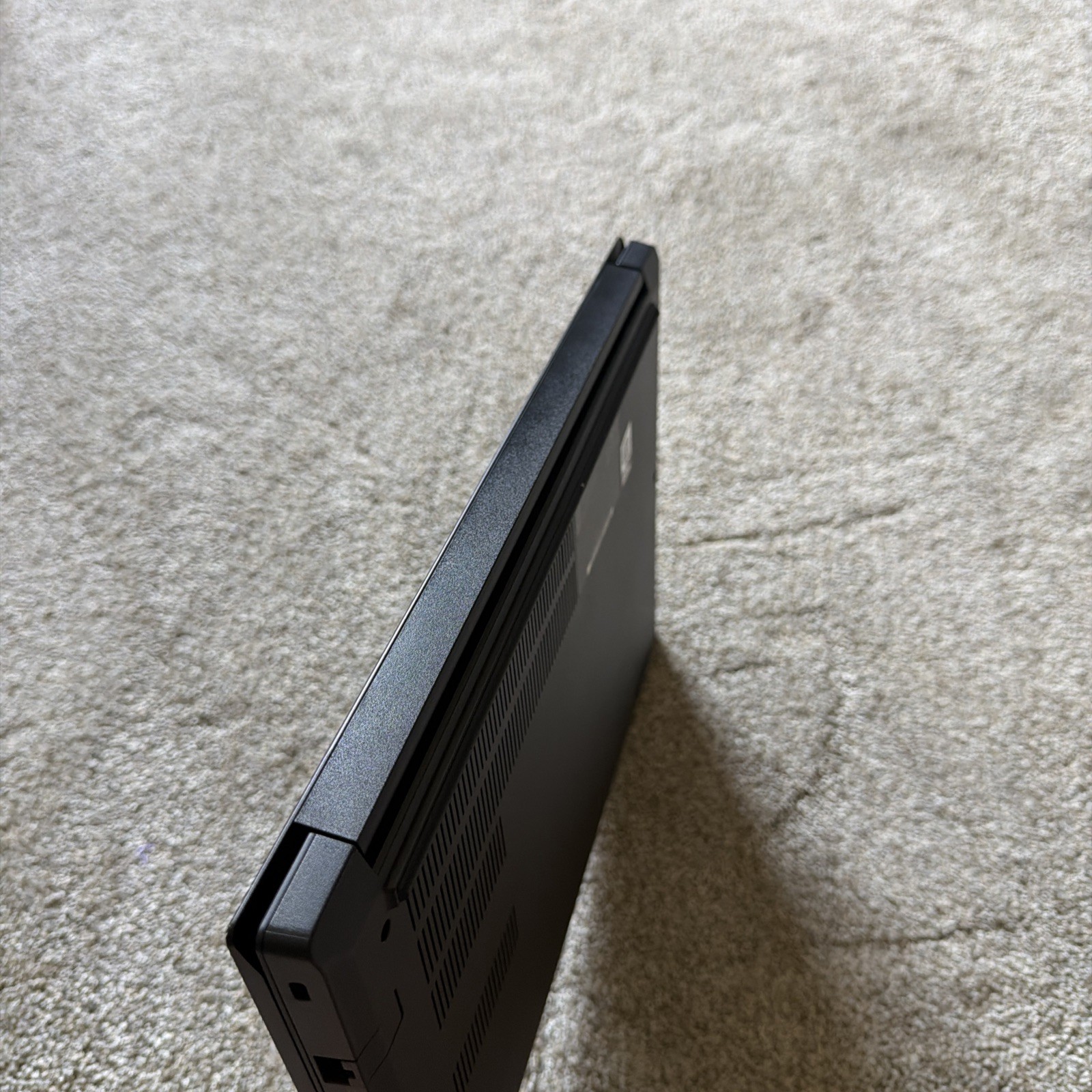 Lenovo ThinkPad E14 14″ Laptop Intel Core i5 10th Gen Black Power On Tested