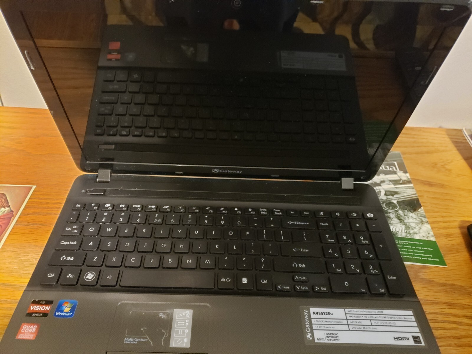 Gateway 15.6″ 16.9 HD LED LCD AMD Quad-Core Laptop – Great Condition! 