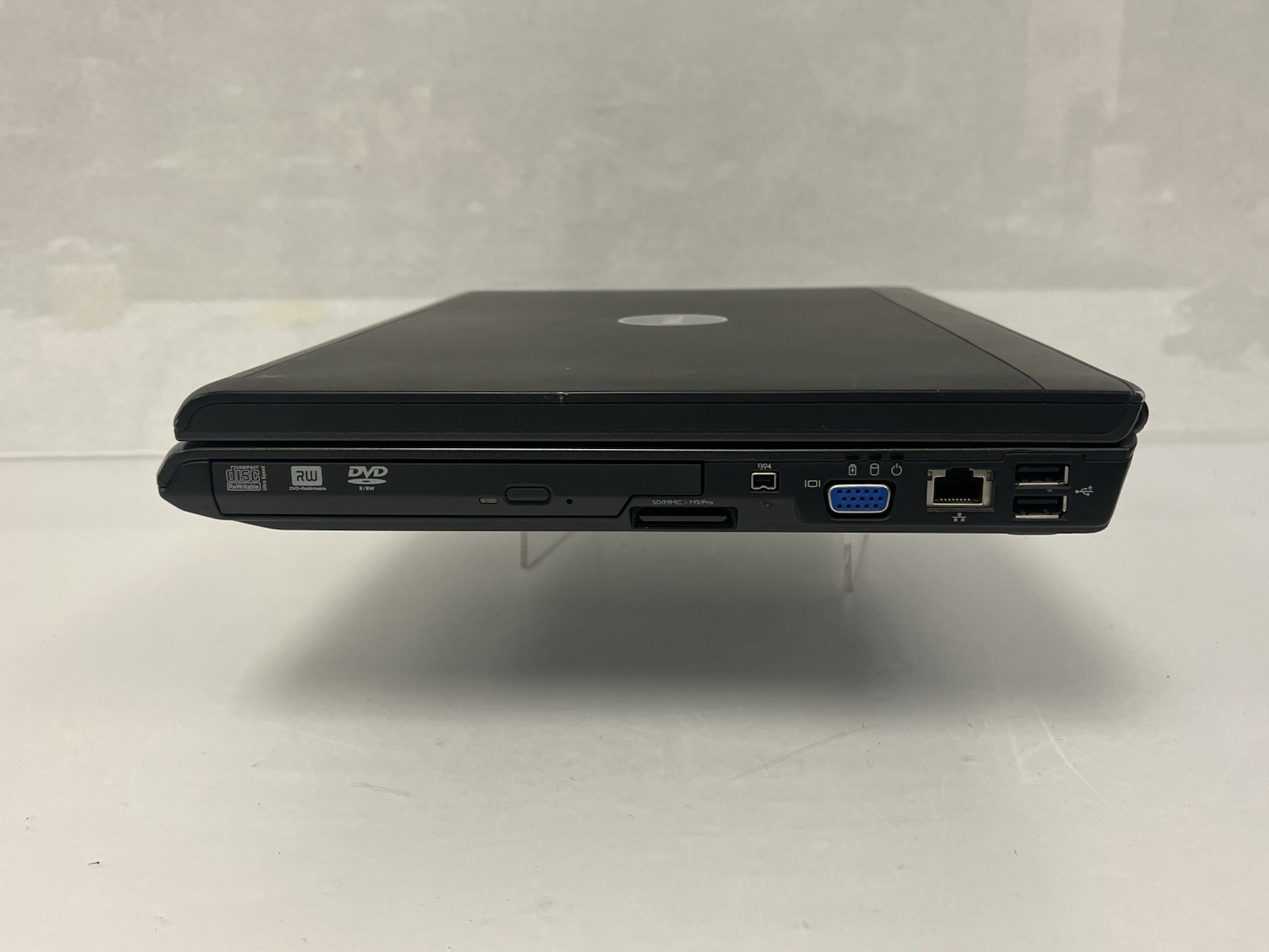 Dell Vostro 1500 15.4″ Glossy Laptop C2D 1.4GHz 2GB NO HDD NO OS