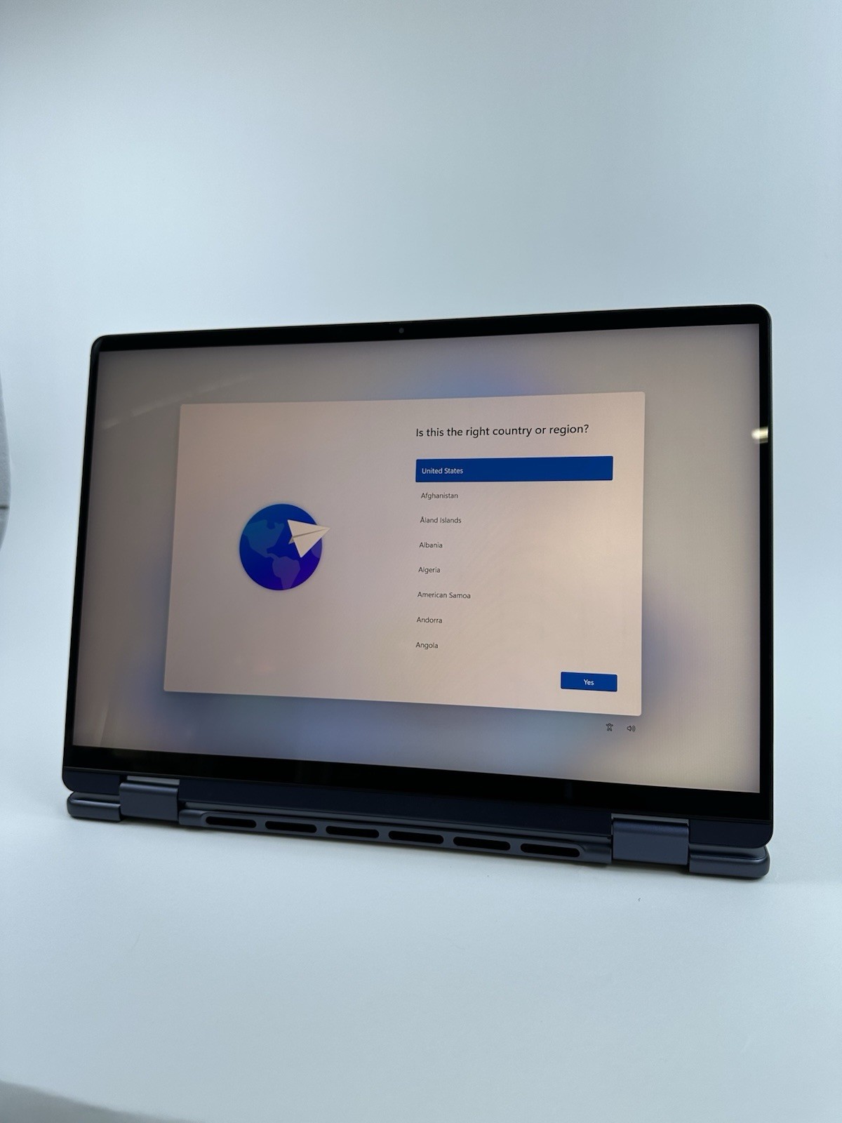 Dell Inspiron 16 Plus 7640 16″ FHD Touch Ultra 7 Processor 155H 16GB 1TB SSD W11