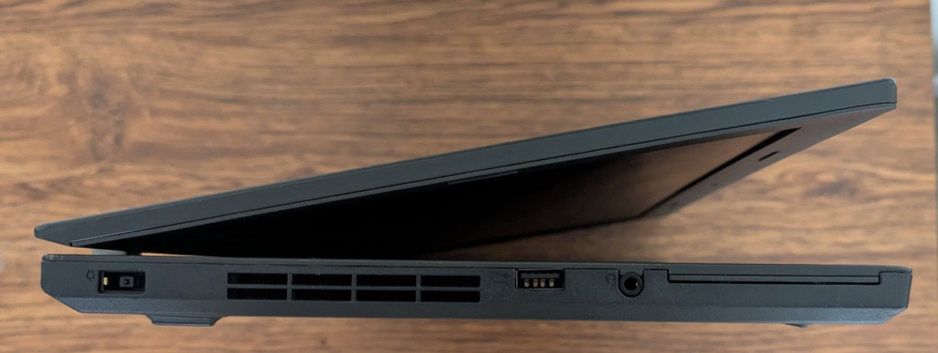 Lenovo Thinkpad L470 14′ (i3-6006U | 10G RAM | 120G SSD) NO BATTERY