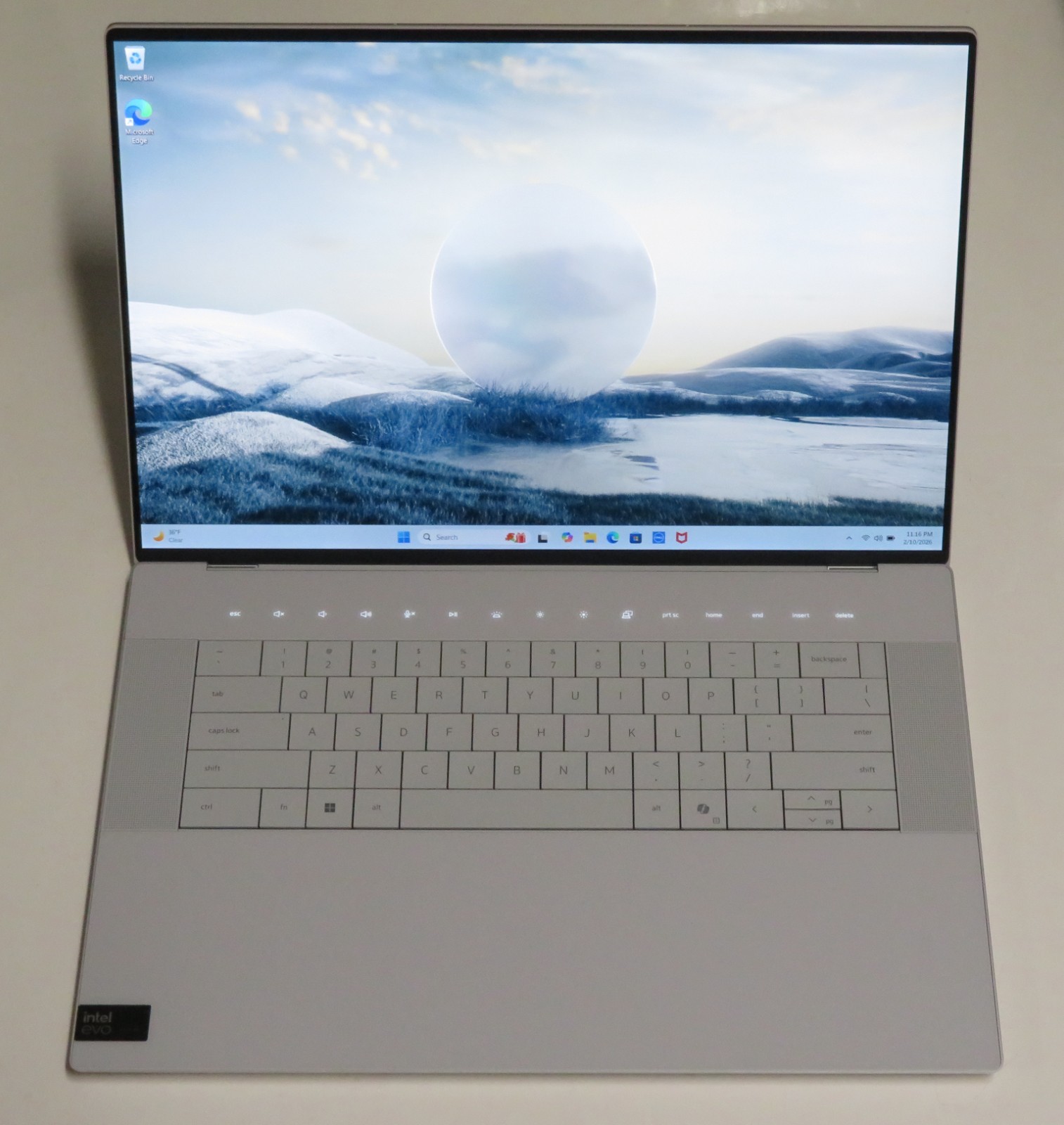 Dell XPS 16 9640 16.3″ FHD+ 120hz Ultra 7 155H 16GB RAM 1TB SSD NVIDIA RTX 4050