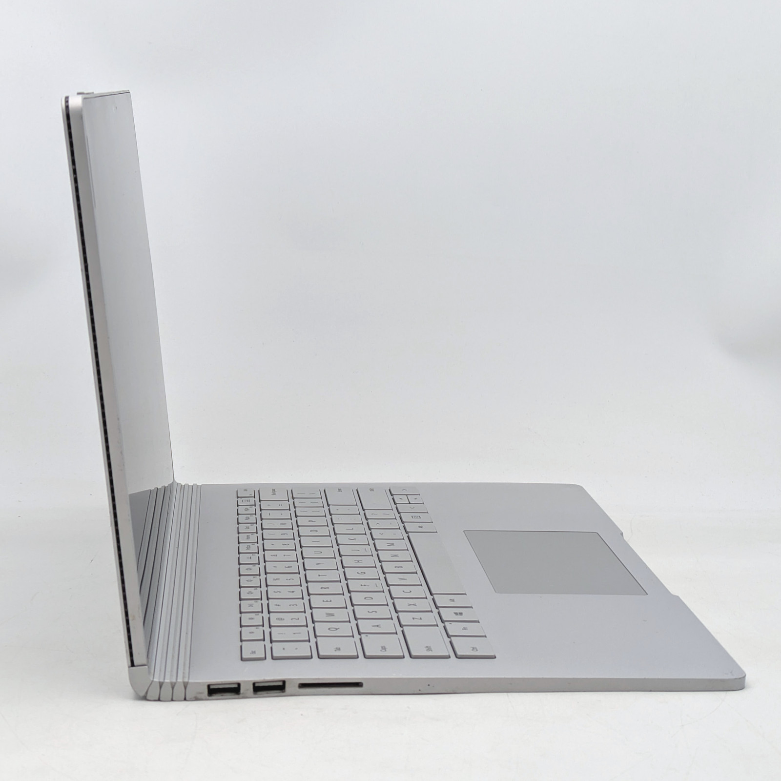 Microsoft Surface Book 2 13.5″ i5-7300U 8GB DDR3 256GB SSD Windows 11 Home