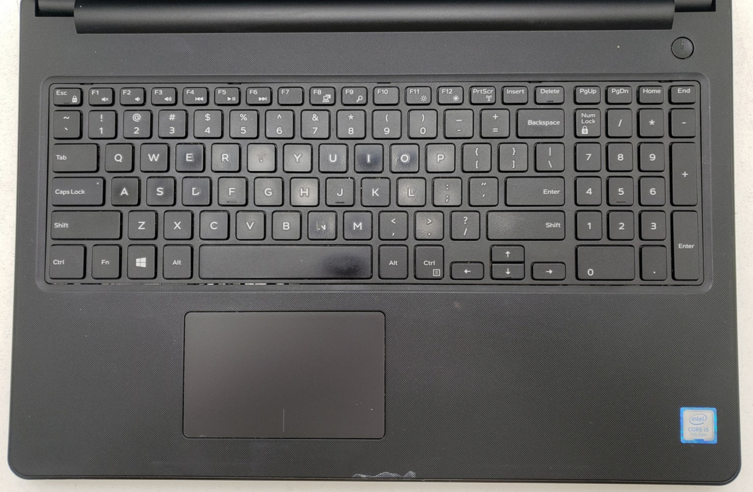 Dell Inspiron 15-3567 Laptop Intel Core i5-7200U 8GB RAM 128GB SSD 15.6″ Win 11.