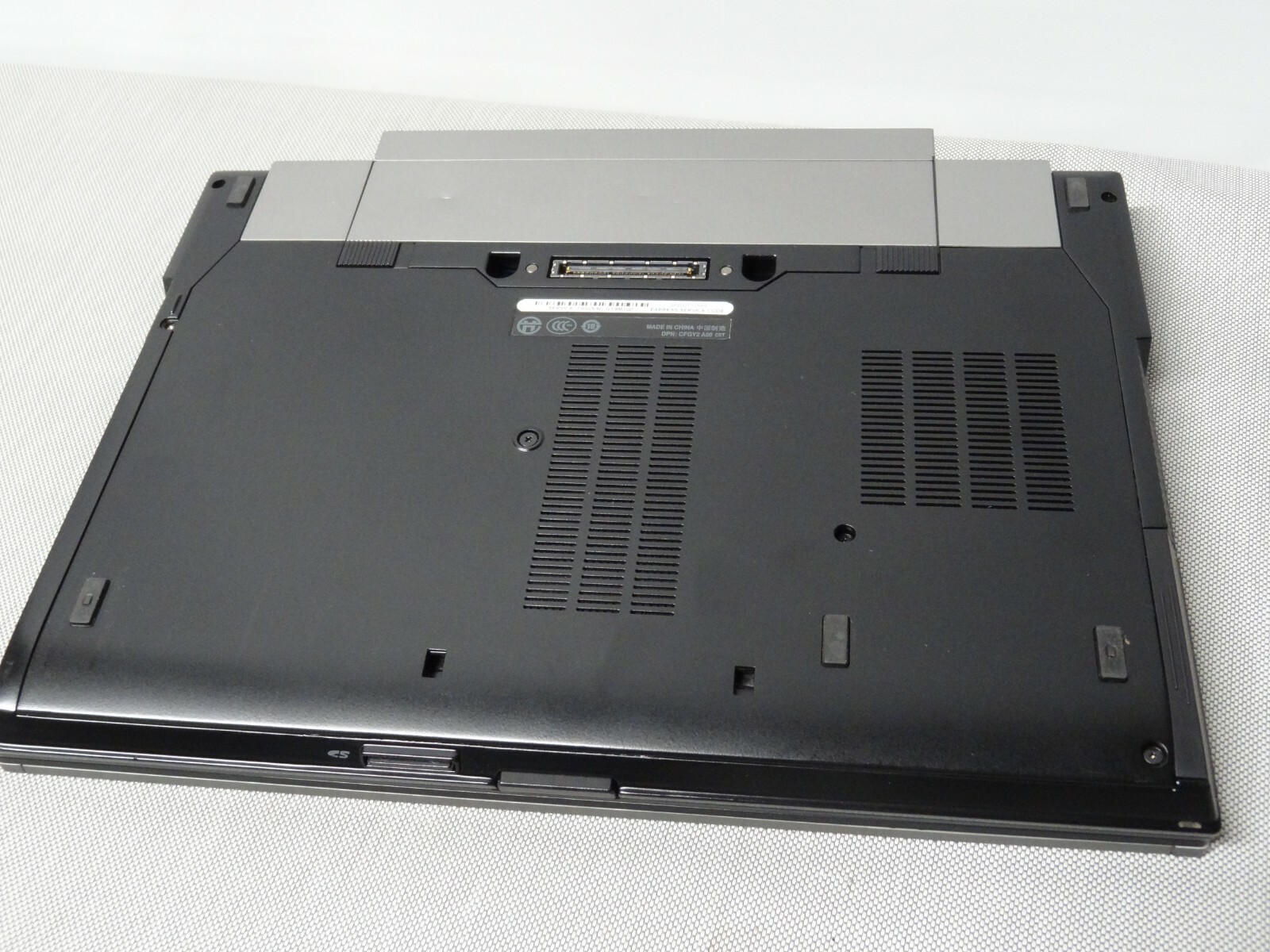 Dell Latitude E6410 Intel Core i5 M560 2.67GHz, 4GB RAM, 250GB HDD, No OS #148