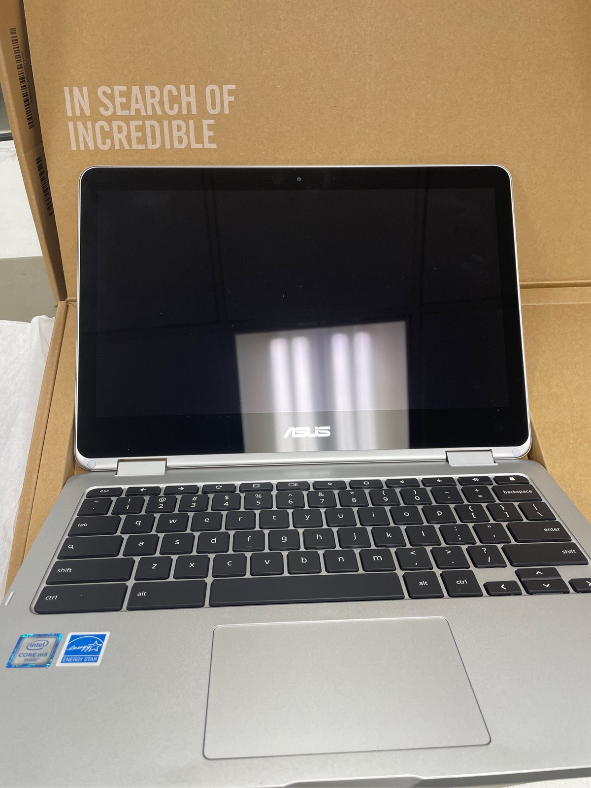 Asus Chromebook Flip 12.5″ Full HD Touchscreen, Intel Core M m5-6Y54, 4GB RAM, 6