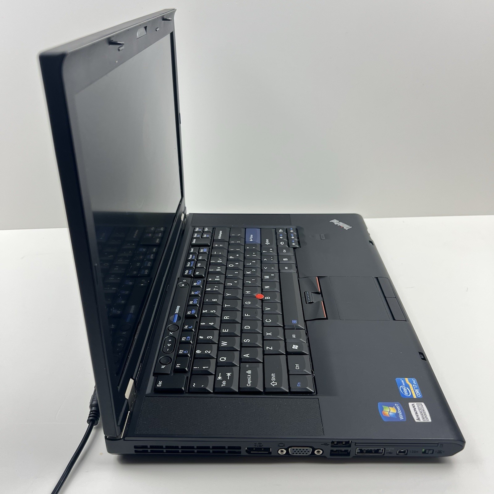 Lenovo ThinkPad T520 Intel i7-2640M 8GB 320GB HDD Win 10 w/ Charger|ELP73, READ
