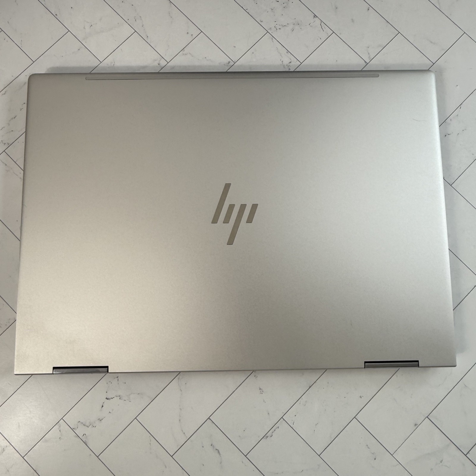 HP Spectre x360 Convertible 2-in-1 i7-8550U 16GB RAM 1TB UHD Graphics 620 #H896