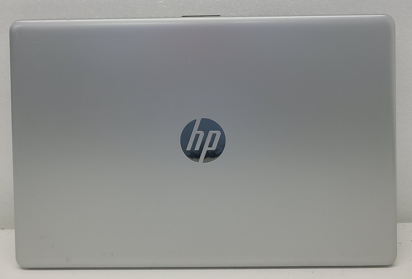 HP 17-by0061st 17.3″ Laptop Intel i3 8th Gen 8GB Ram NO HD/OS Broken Screen (FL)