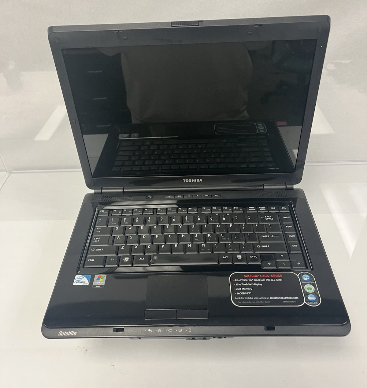 Toshiba Satellite L305-S5955 Intel Celeron CPU 900 2.20GHz 2GB Ram 160GB HDD