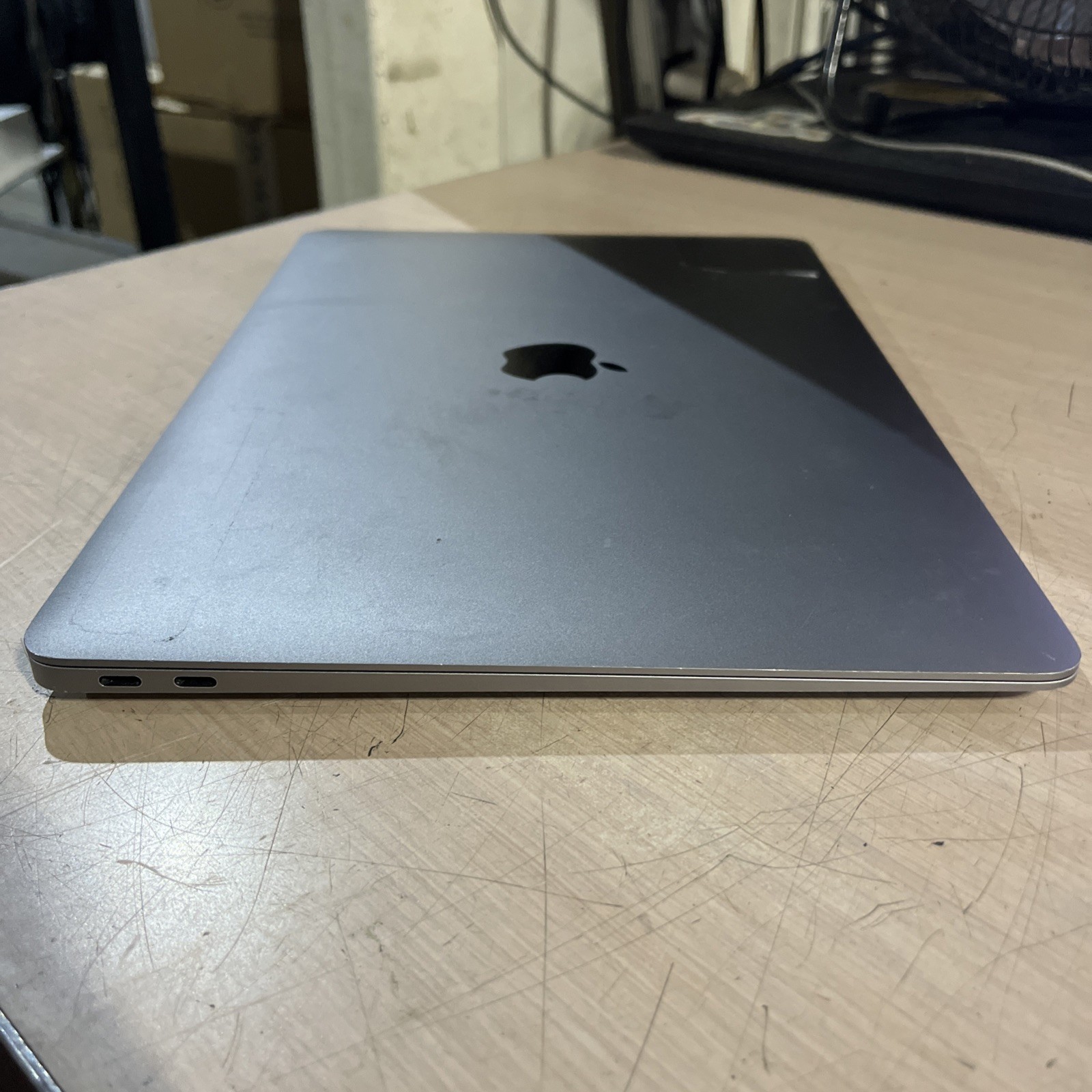 APPLE MACBOOK AIR 13″ SCISSOR, 2020 CORE I3-1000NG4 1.1GHZ 8GB RAM 256SSD ;