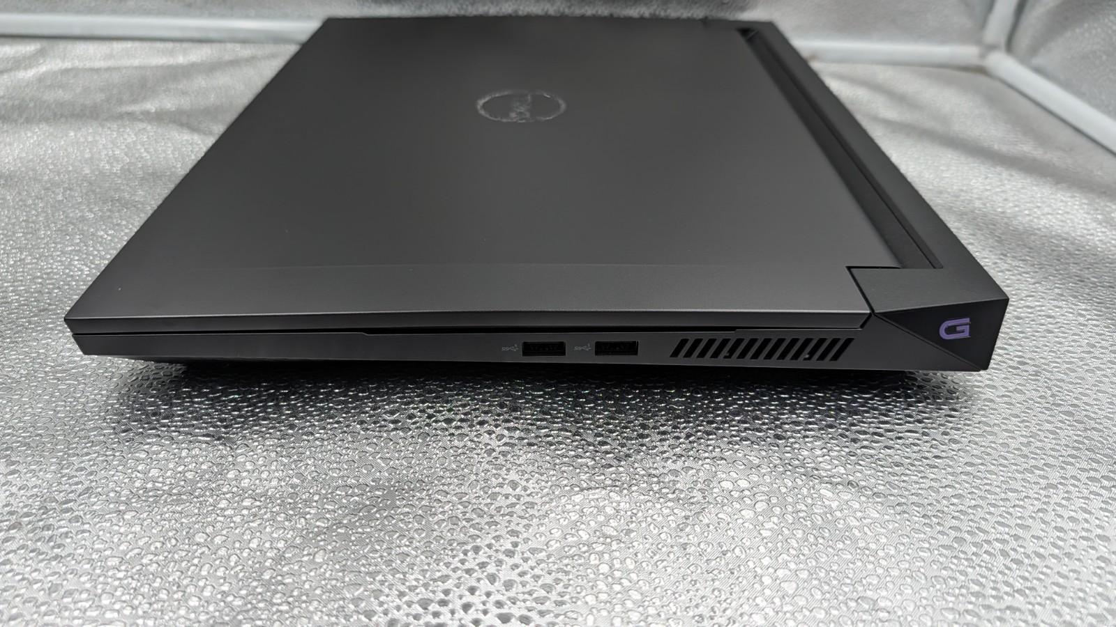 Dell G16 7630 16″ QHD+ 240Hz i9-13900HX RTX 4070 32GB RAM 1TB SSD