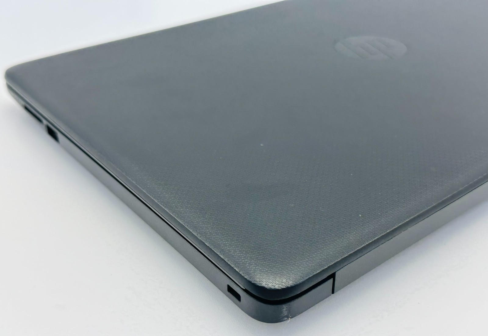 HP 15-DB0043NR AMD A4-9125 2300MHz 4 GB
