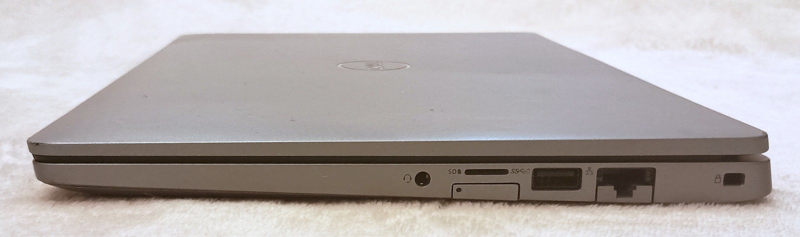 Dell Latitude 5310 13.3″ FHD i5-10310U 1.7GHz 16B RAM 256GB NVMe Win 11 Pro WiFi