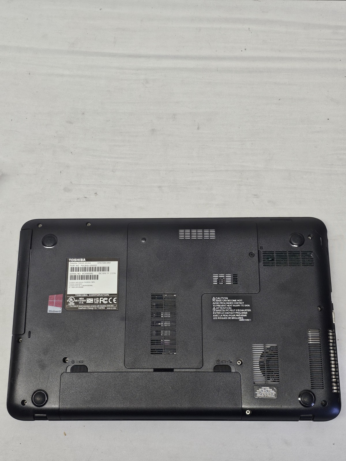 Toshiba Satellite C855D Laptop – AMD E-300 – 4GB RAM – 320GB HDD BAD BATT Win 10