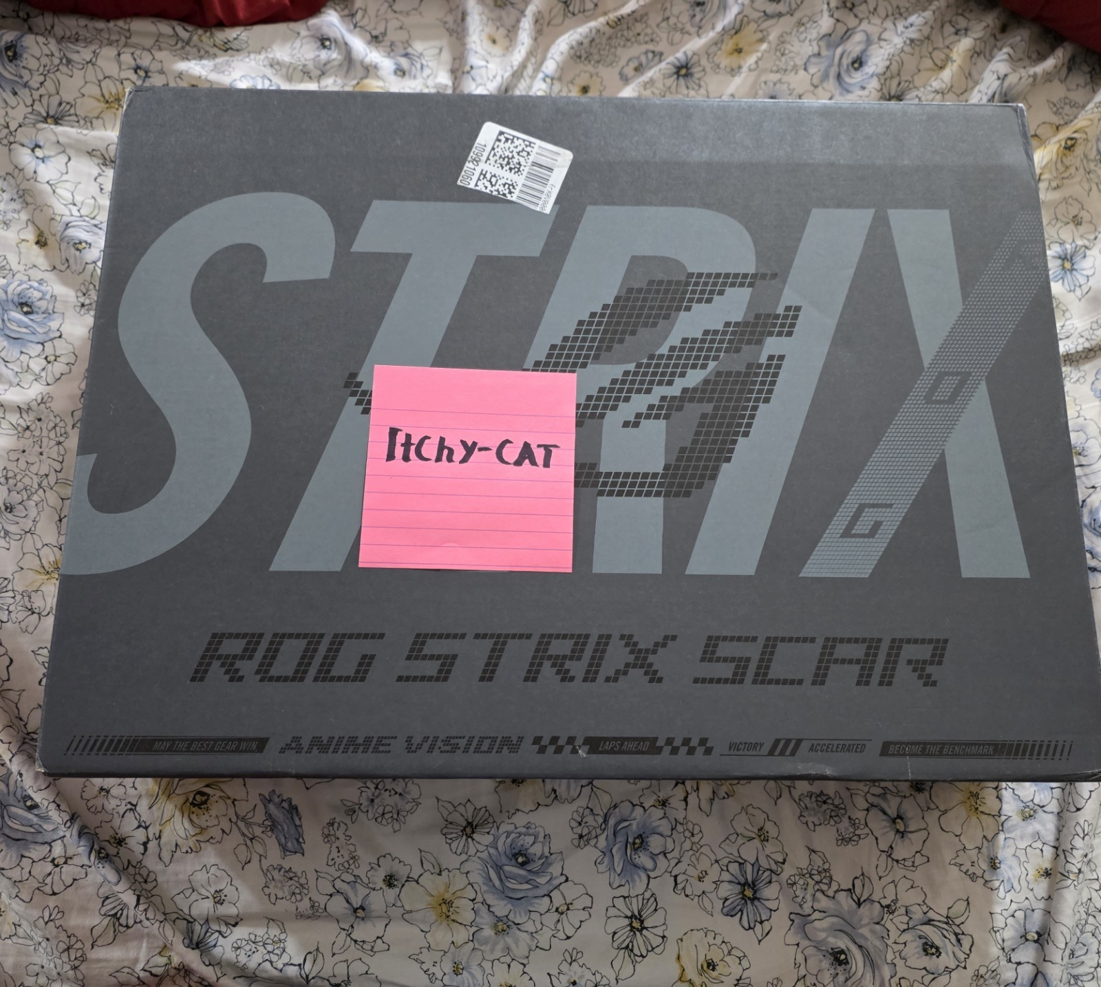 ASUS ROG Strix SCAR 18 G835LX-XS97 Ultra 9 275HX RTX 5090 64GB RAM 2TB SSD