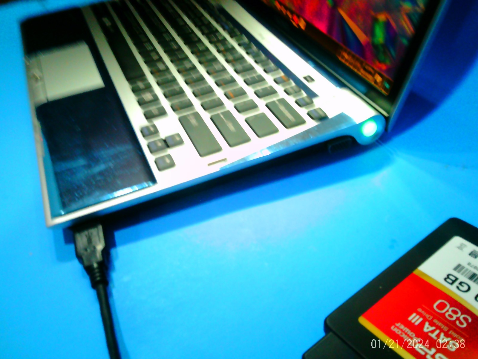 Sony Vaio WATHET BLUE vpcz112gx,i5 2.4-2.93ghz,128-250gbssd,16gb,13.3″hd