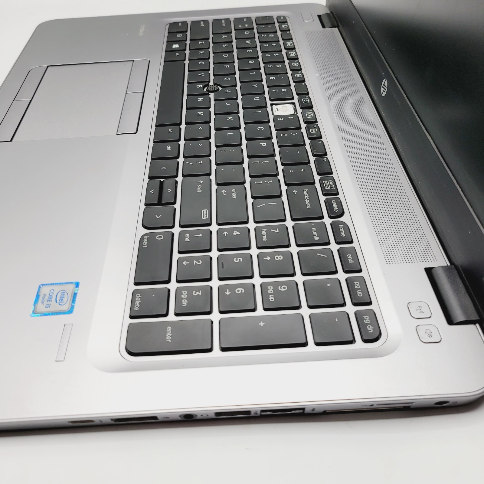 HP EliteBook 850 G3 Core i5-6200U 2.3GHz 4GB RAM No HDD 15.6″ ***Boot to Bios