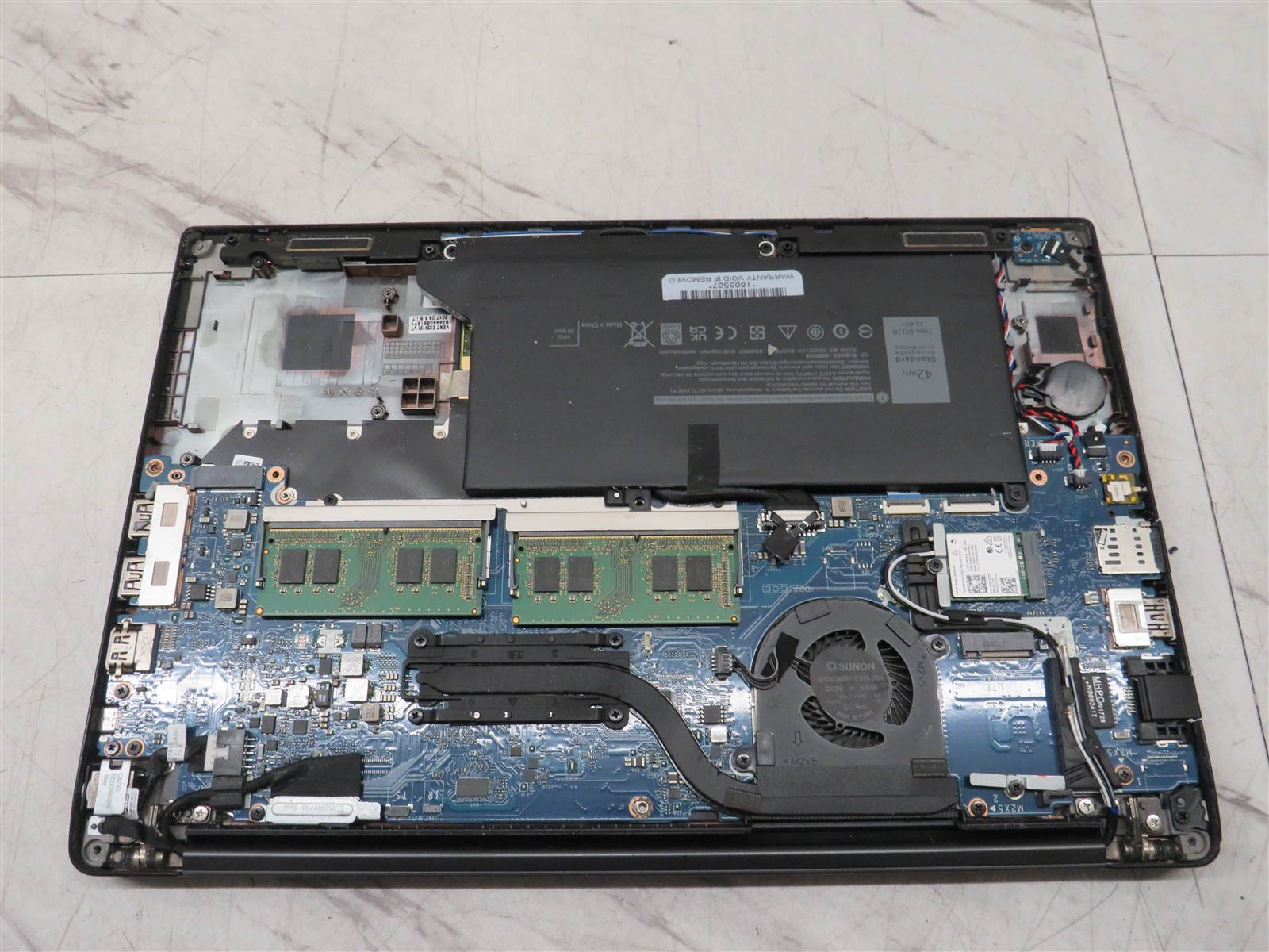 Dell Latitude 7480 Intel i5-7200U@2.5GHz 16GB Memory AC Laptop