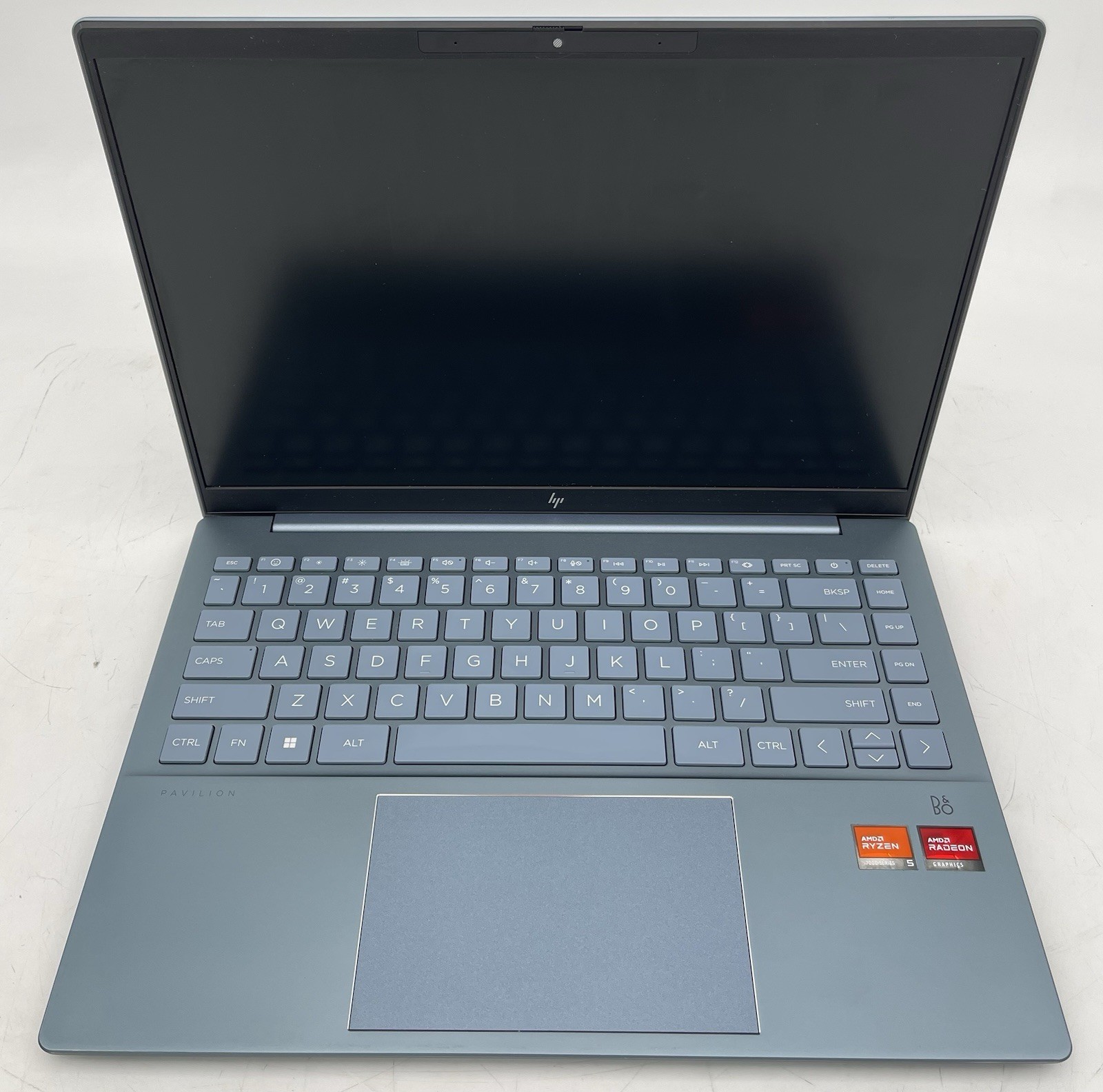 HP Pavilion Plus 14″ Laptop 14z-ey000 w/ AMD Ryzen 5 7540U 3.2GHz CPU & 16GB RAM
