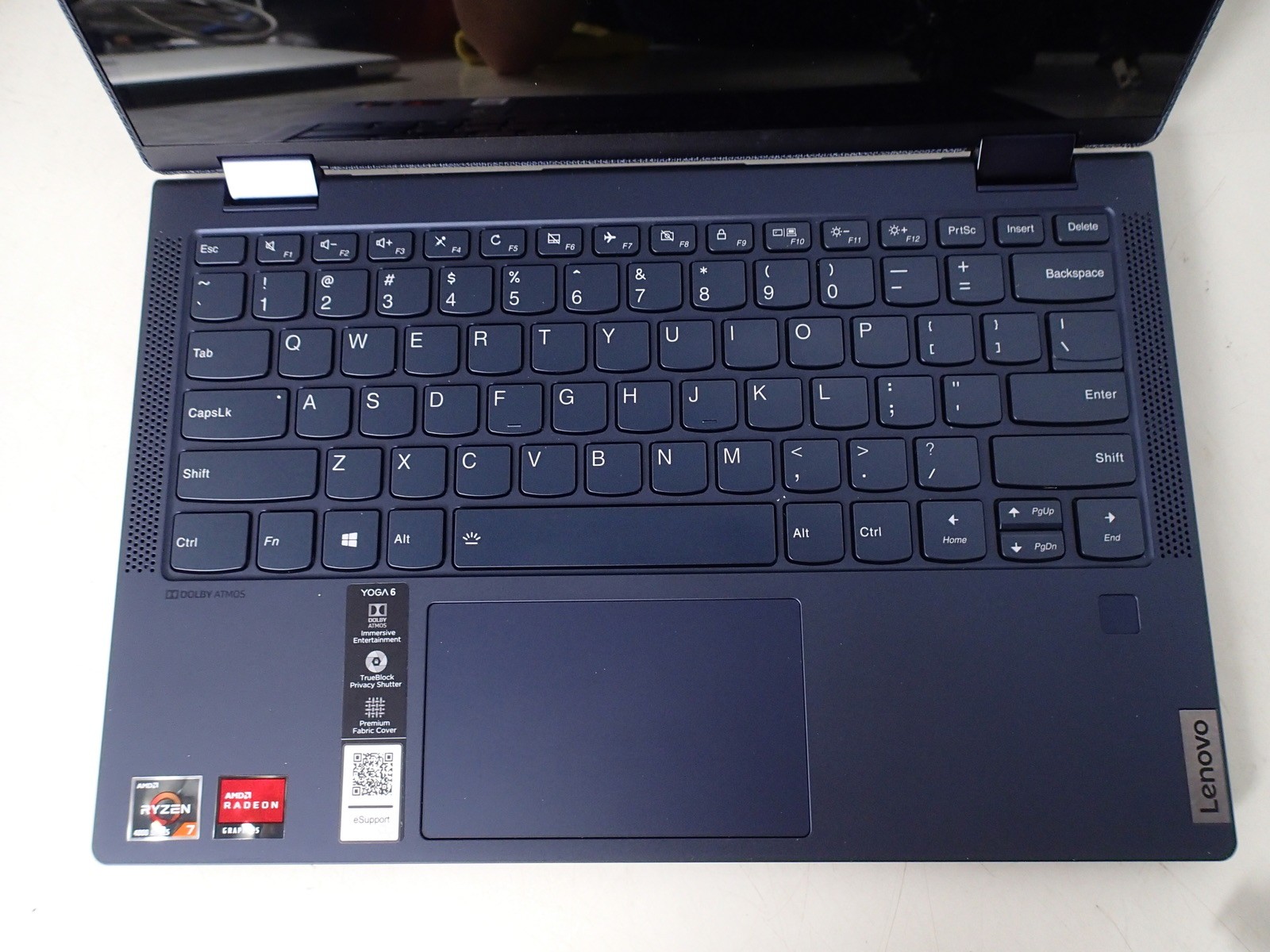 Lenovo Yoga 6 AMD Ryzen 7 4700U 2.00GHz 8GB RAM 512GB M.2 Windows 11 T.S Vega